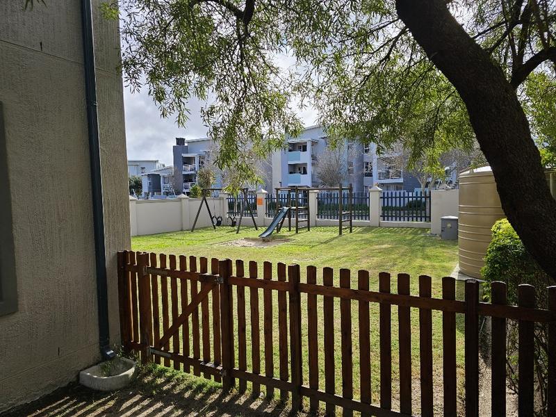 To Let 2 Bedroom Property for Rent in Burgundy Estate Western Cape